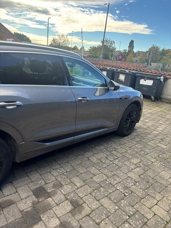 undefined Audi e-tron fra 2020