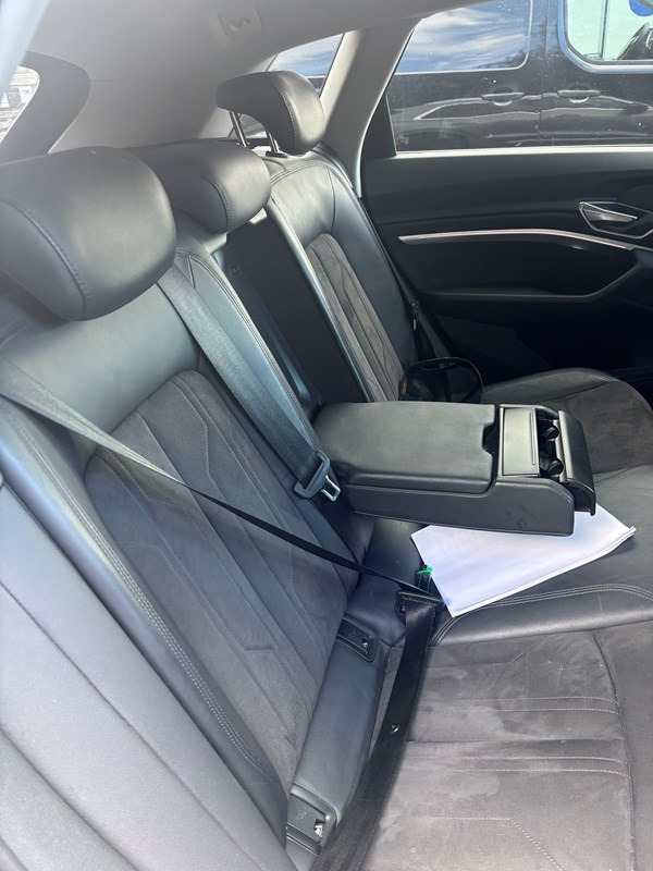 undefined Audi e-tron fra 2020