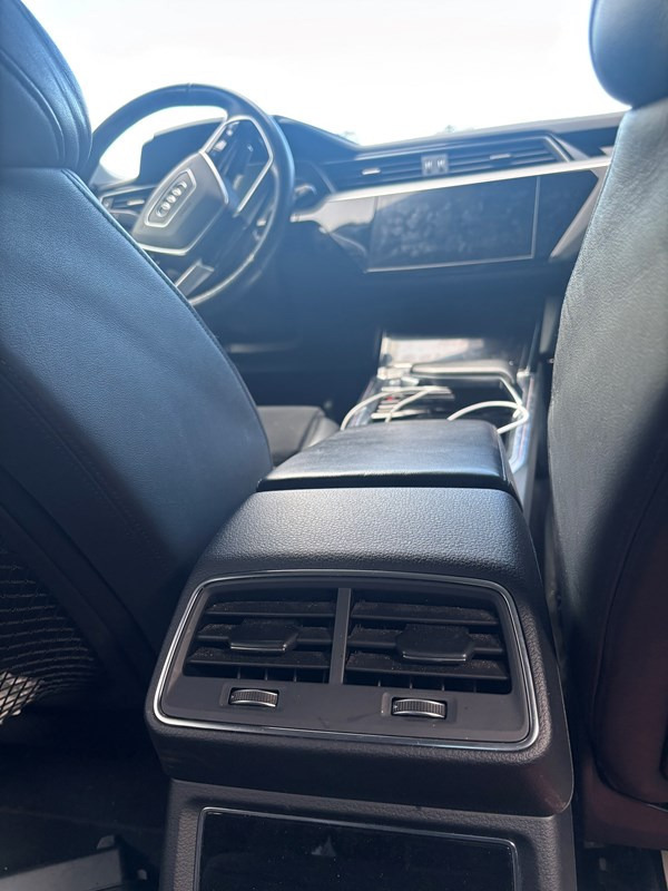 undefined Audi e-tron fra 2020