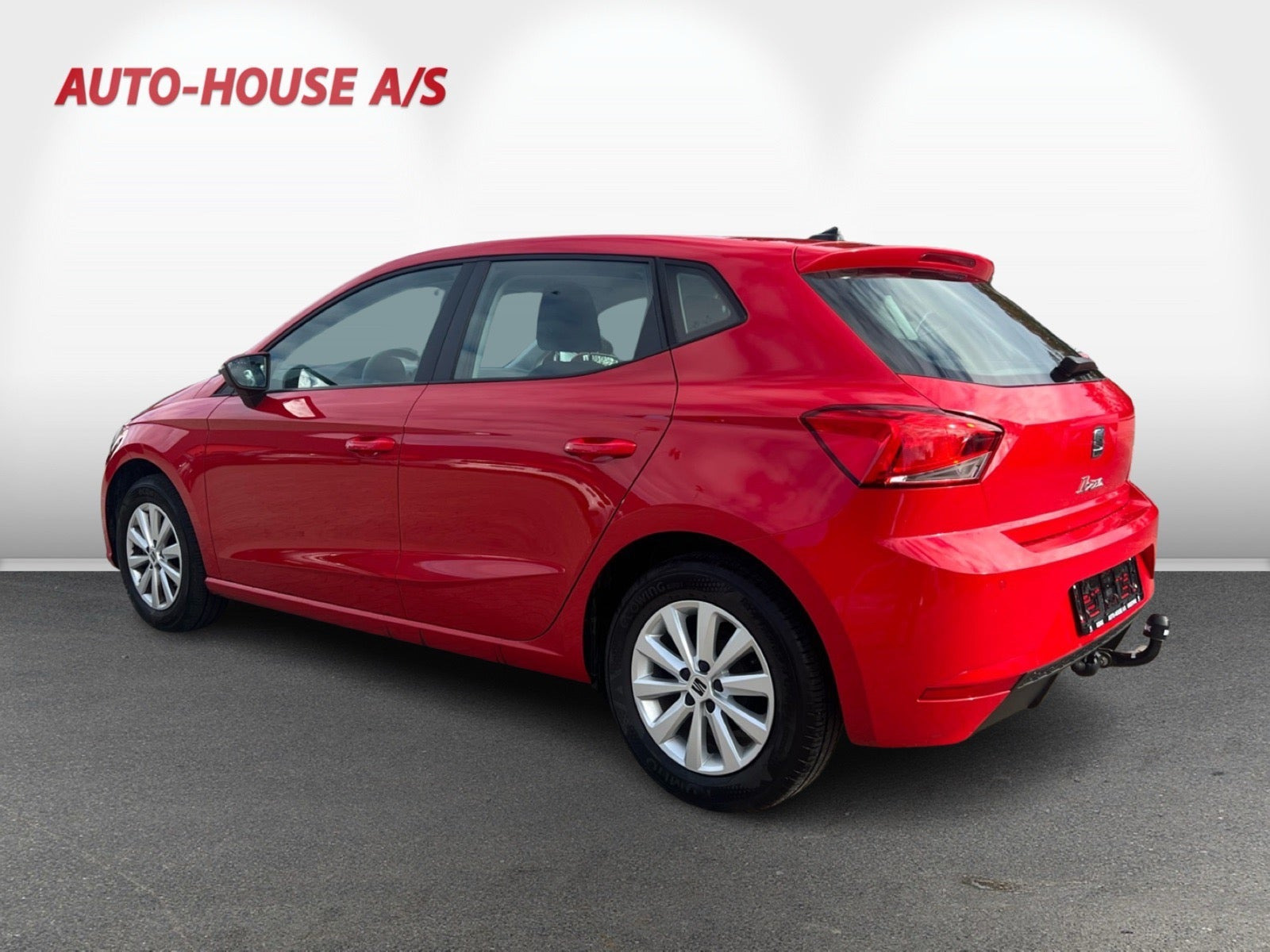 Rød Seat Ibiza fra 2024