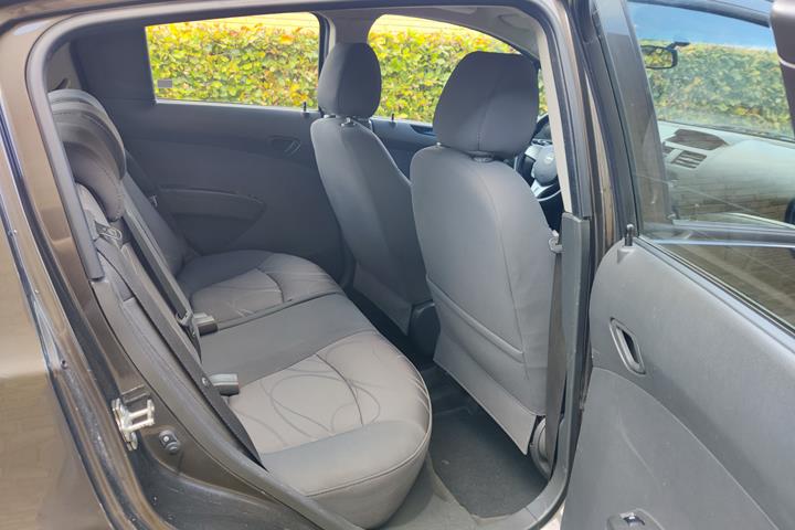 Brun Chevrolet Spark fra 2012