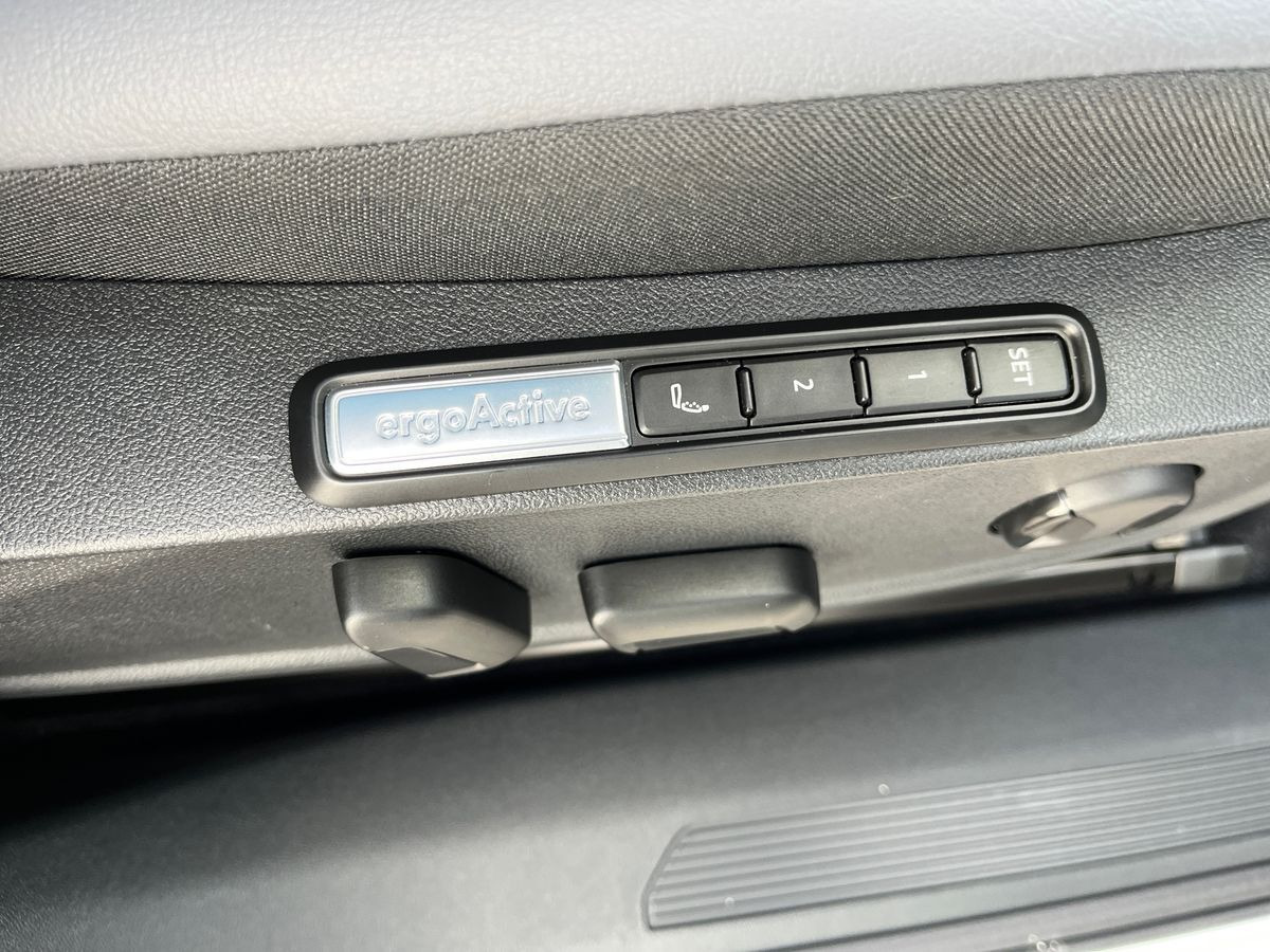Hvid VW ID.4 fra 2023