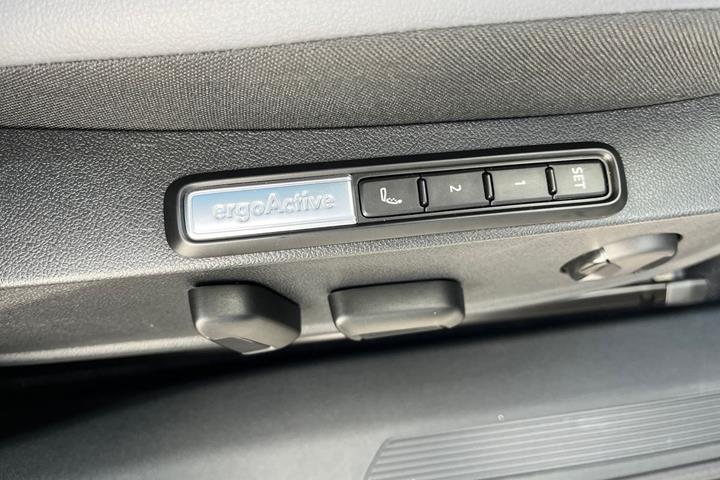 Hvid VW ID.4 fra 2023