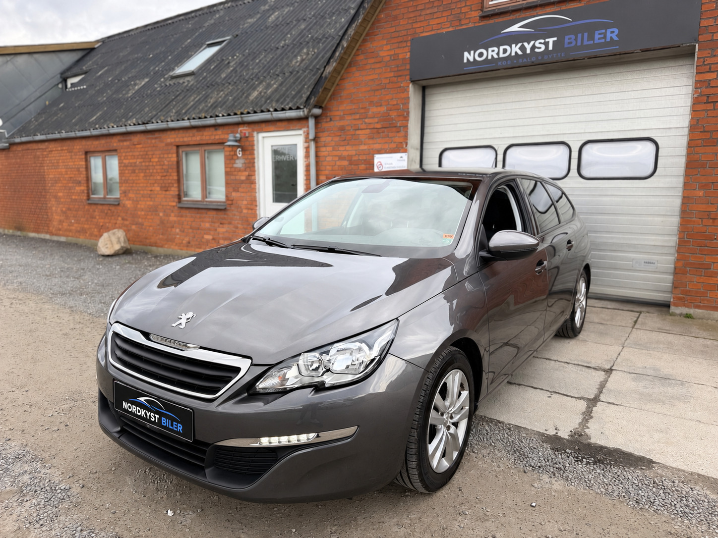 undefined Peugeot 308 fra 2016