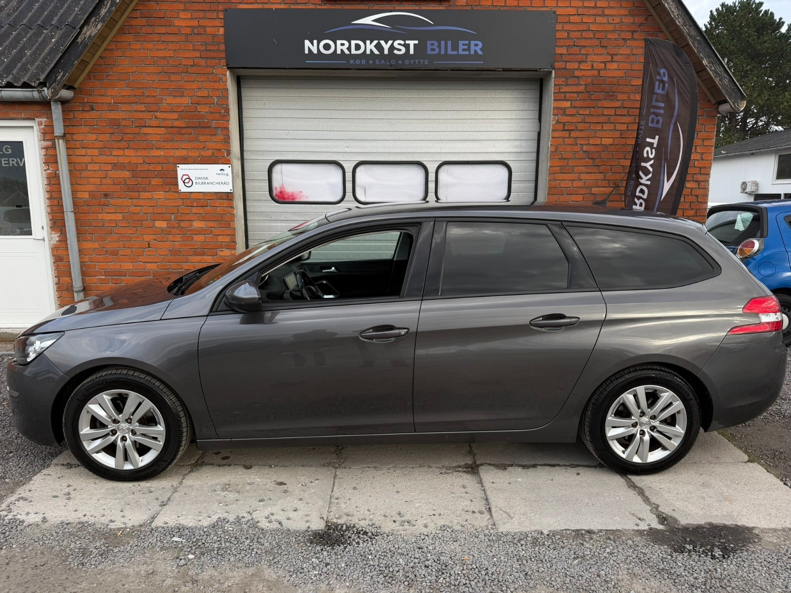 undefined Peugeot 308 fra 2016