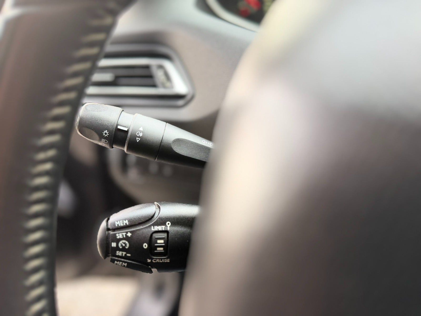 undefined Peugeot 308 fra 2016
