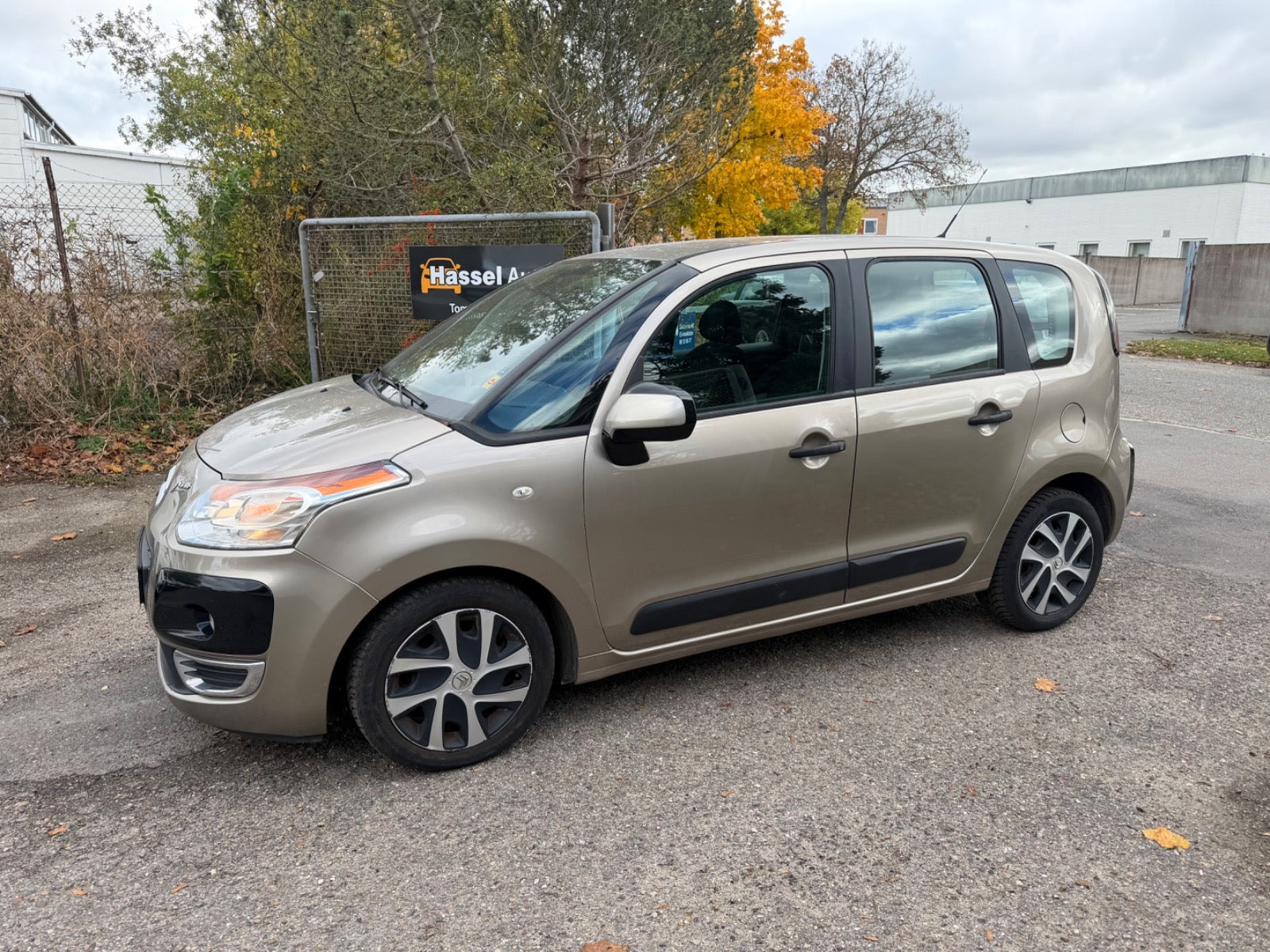 Grøn Citroën C3 Picasso fra 2012