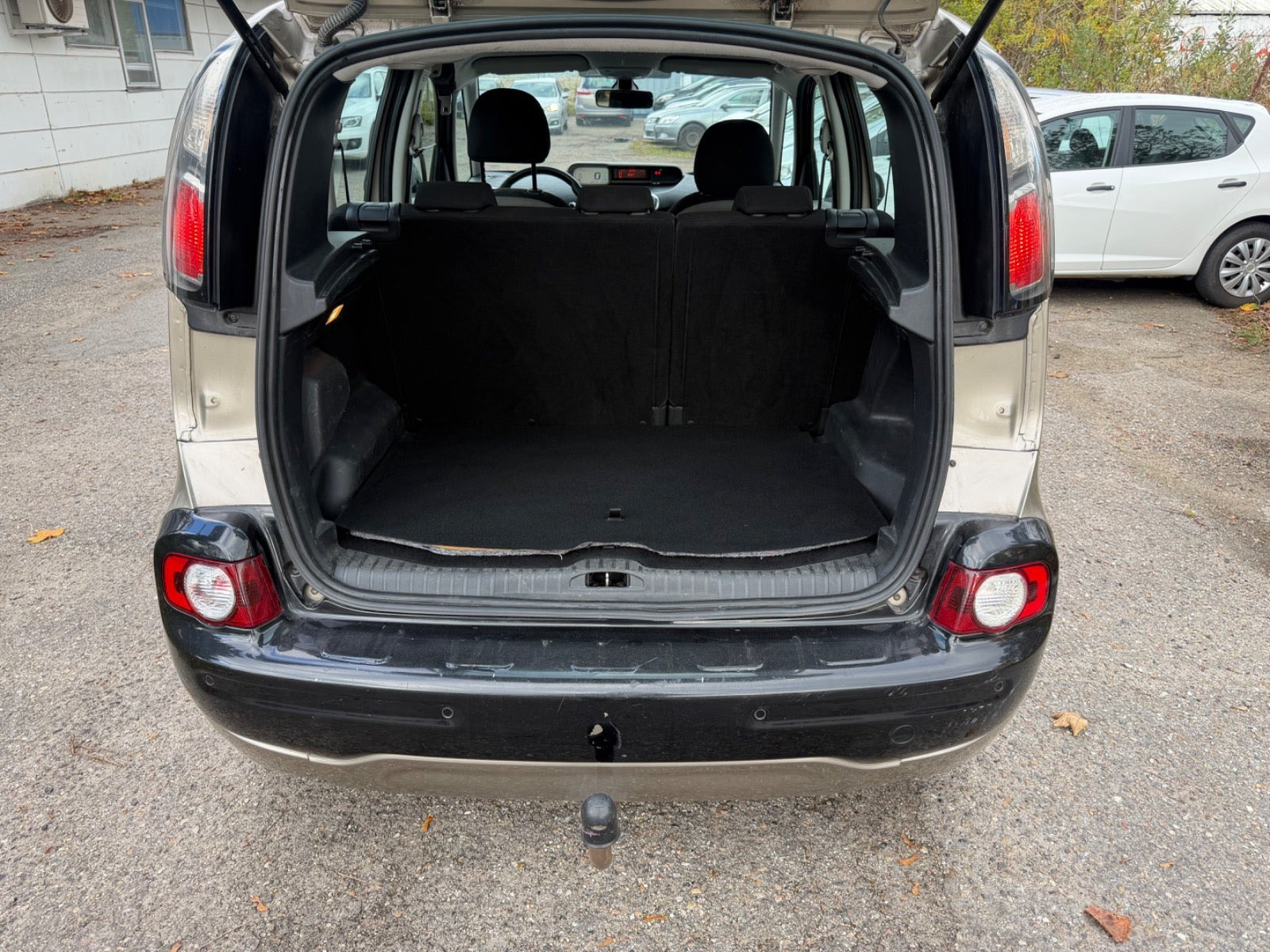Grøn Citroën C3 Picasso fra 2012