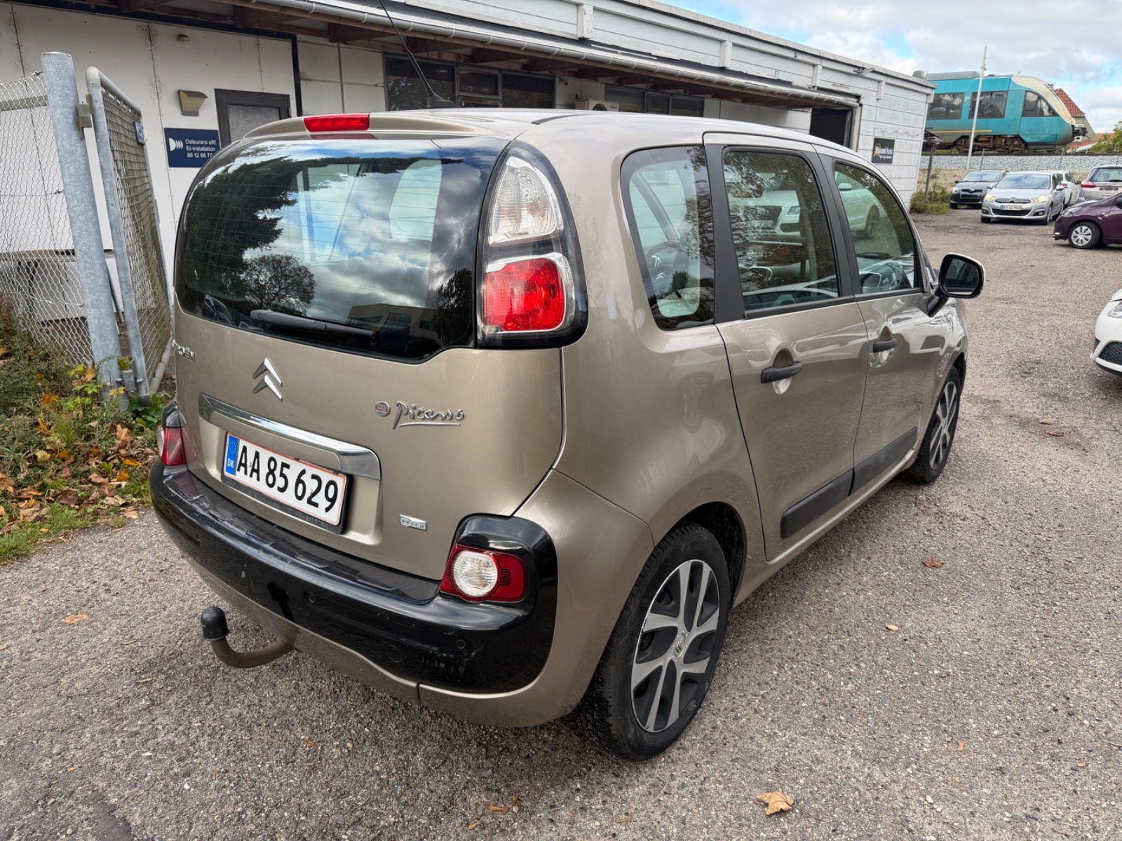 Grøn Citroën C3 Picasso fra 2012
