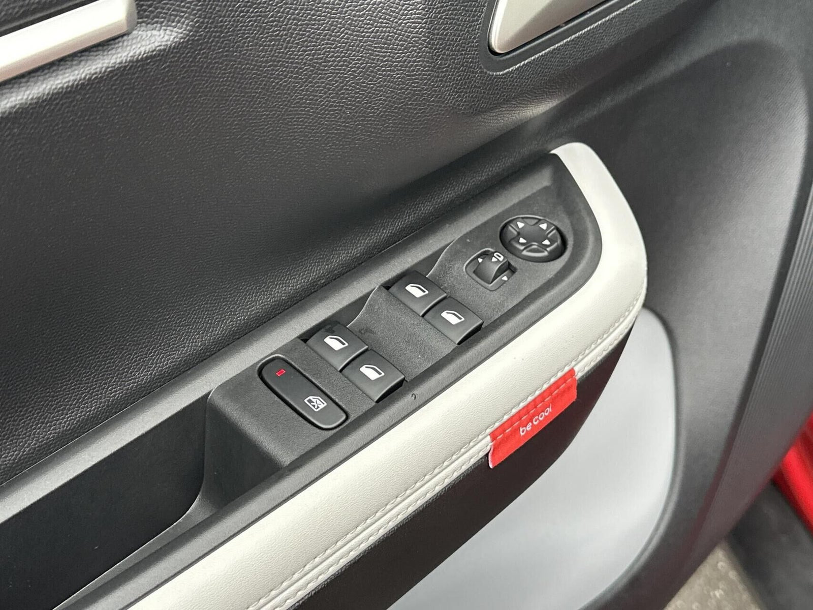 Rød Citroën e-C3 Aircross fra 2025