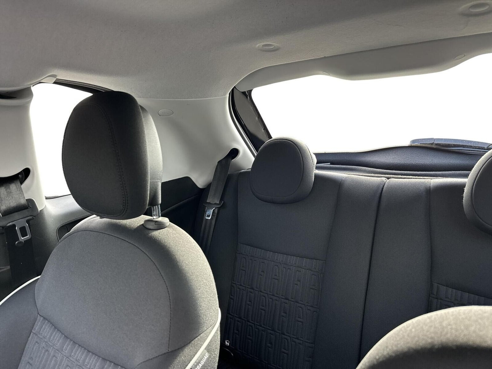 Sort Fiat 500e fra 2024