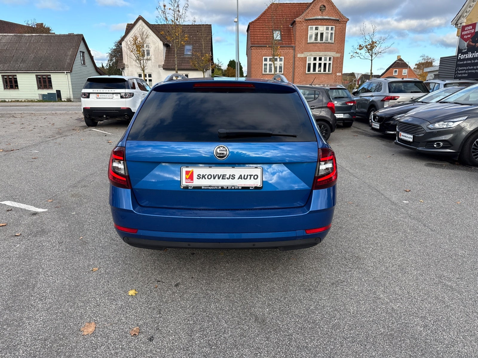 Blå Skoda Octavia fra 2018