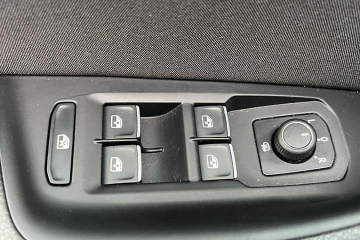 undefined VW Passat fra 2020