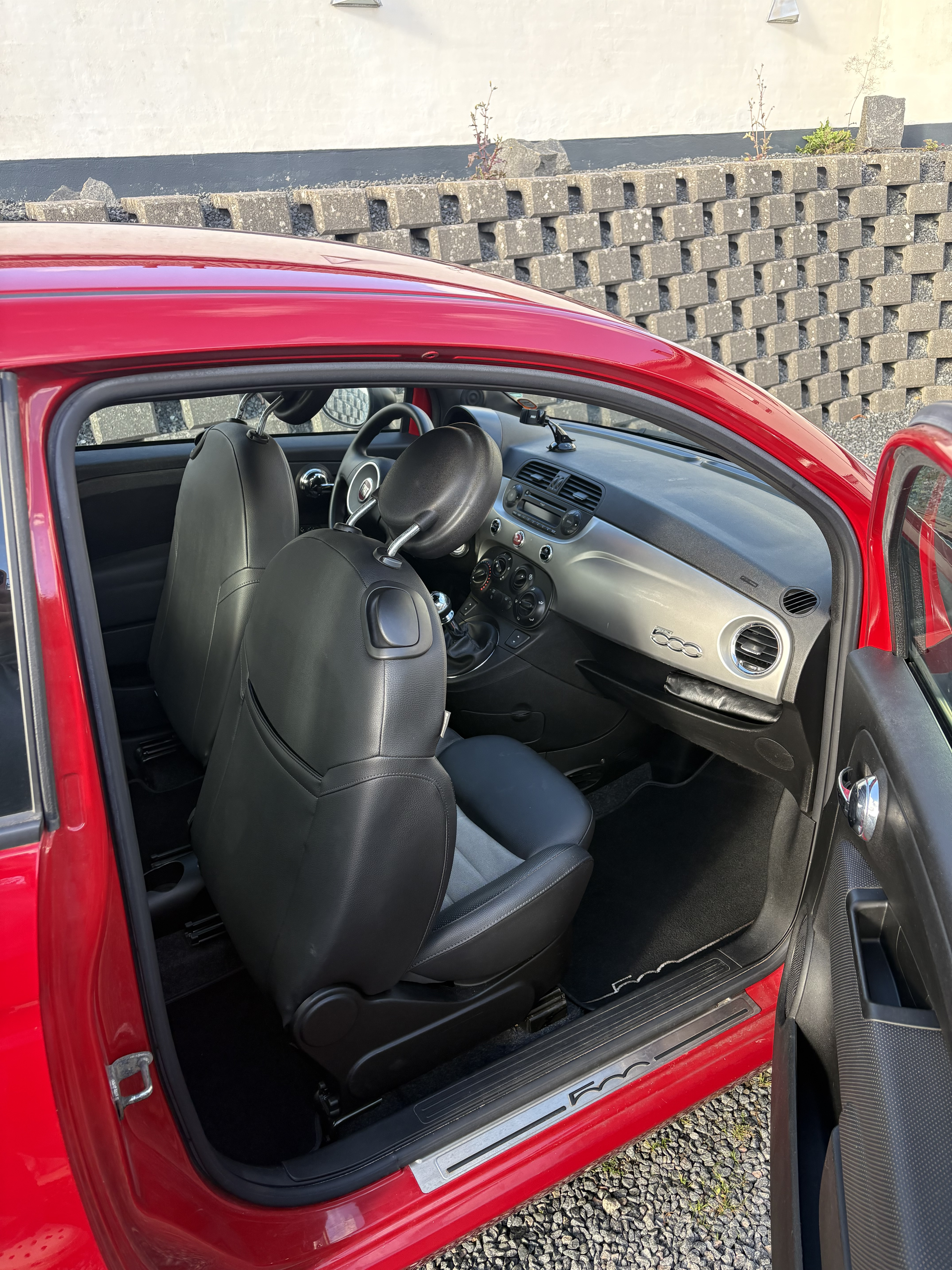 Rød Fiat 500 fra 2012