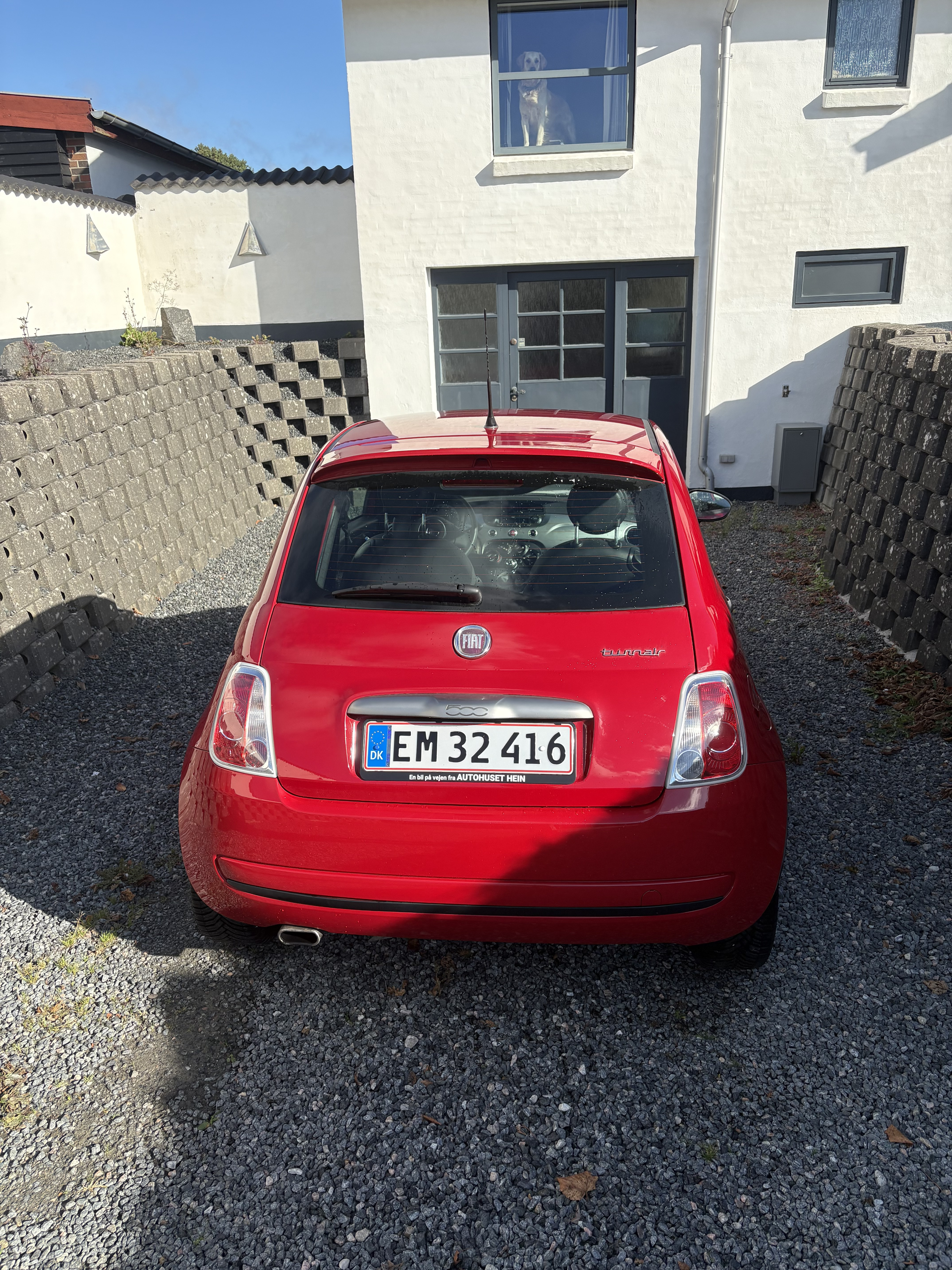 Rød Fiat 500 fra 2012
