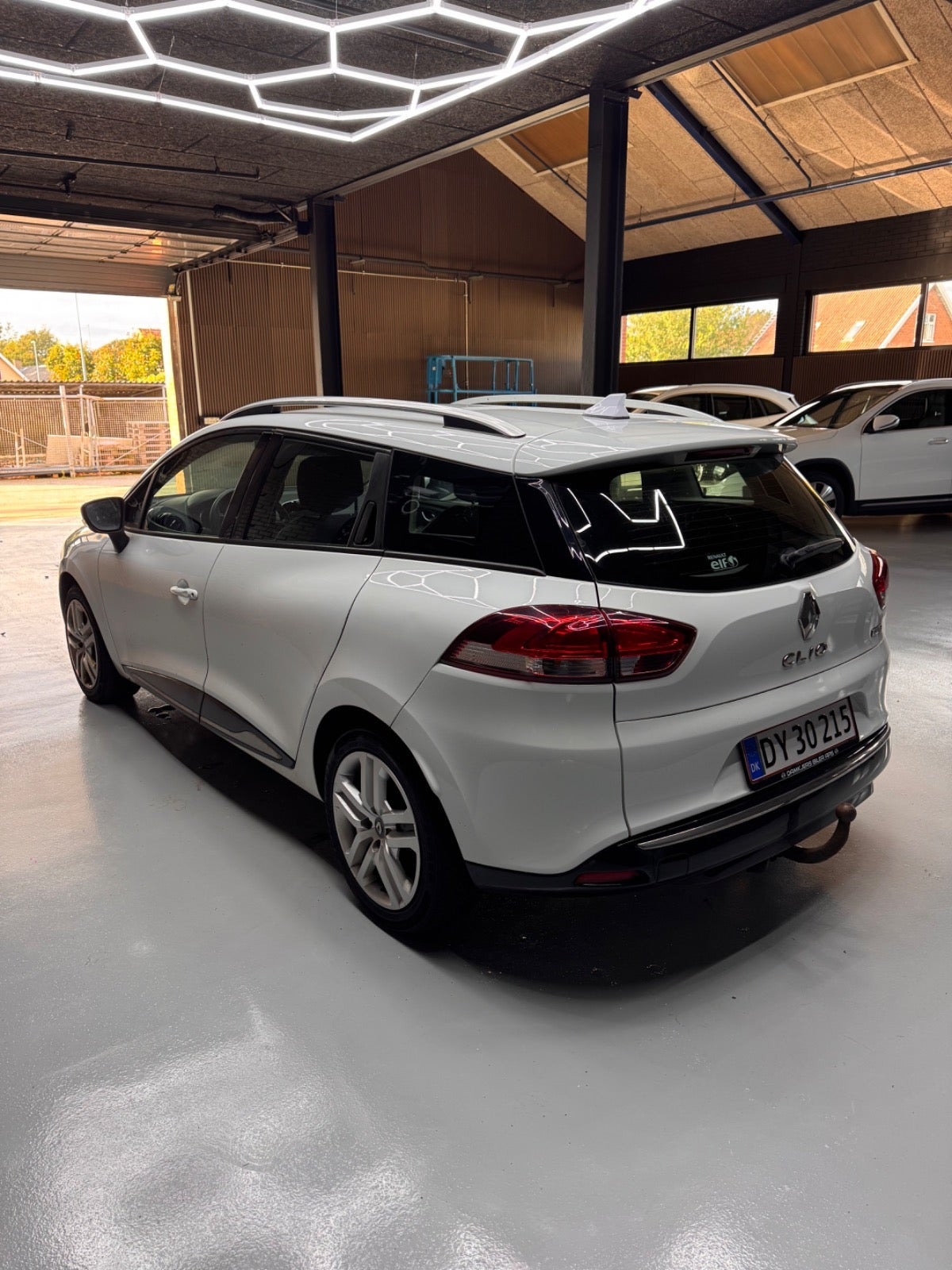 Hvid Renault Clio IV fra 2017