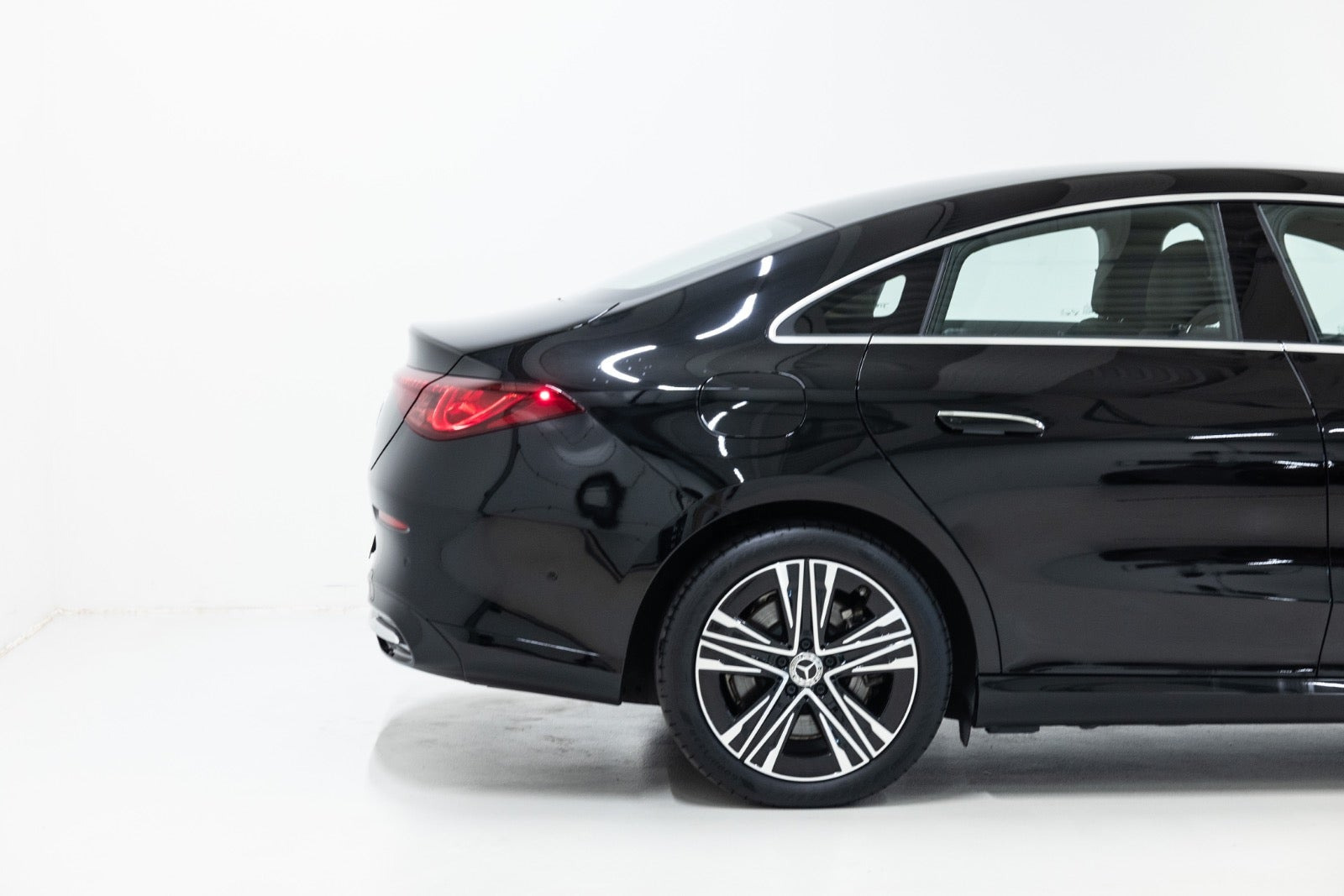 Sort Mercedes CLA250+ fra 2026