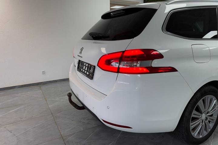 undefined Peugeot 308 fra 2019