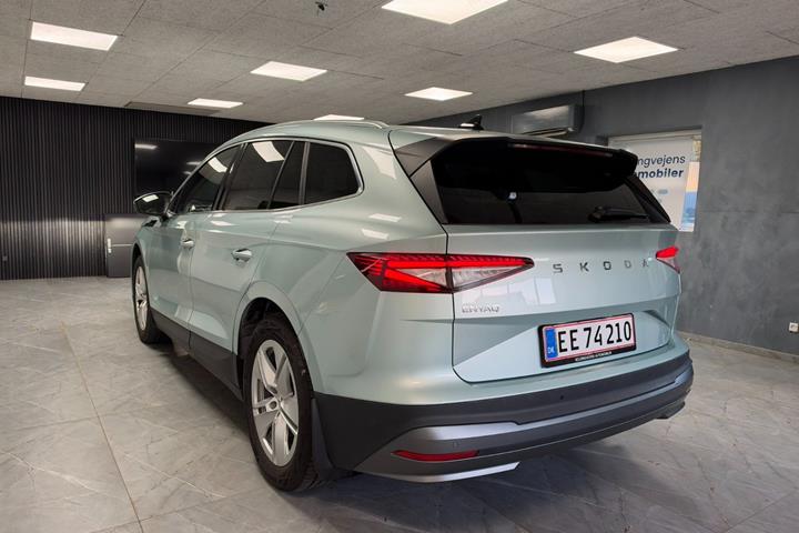 Sølv Skoda Enyaq fra 2025