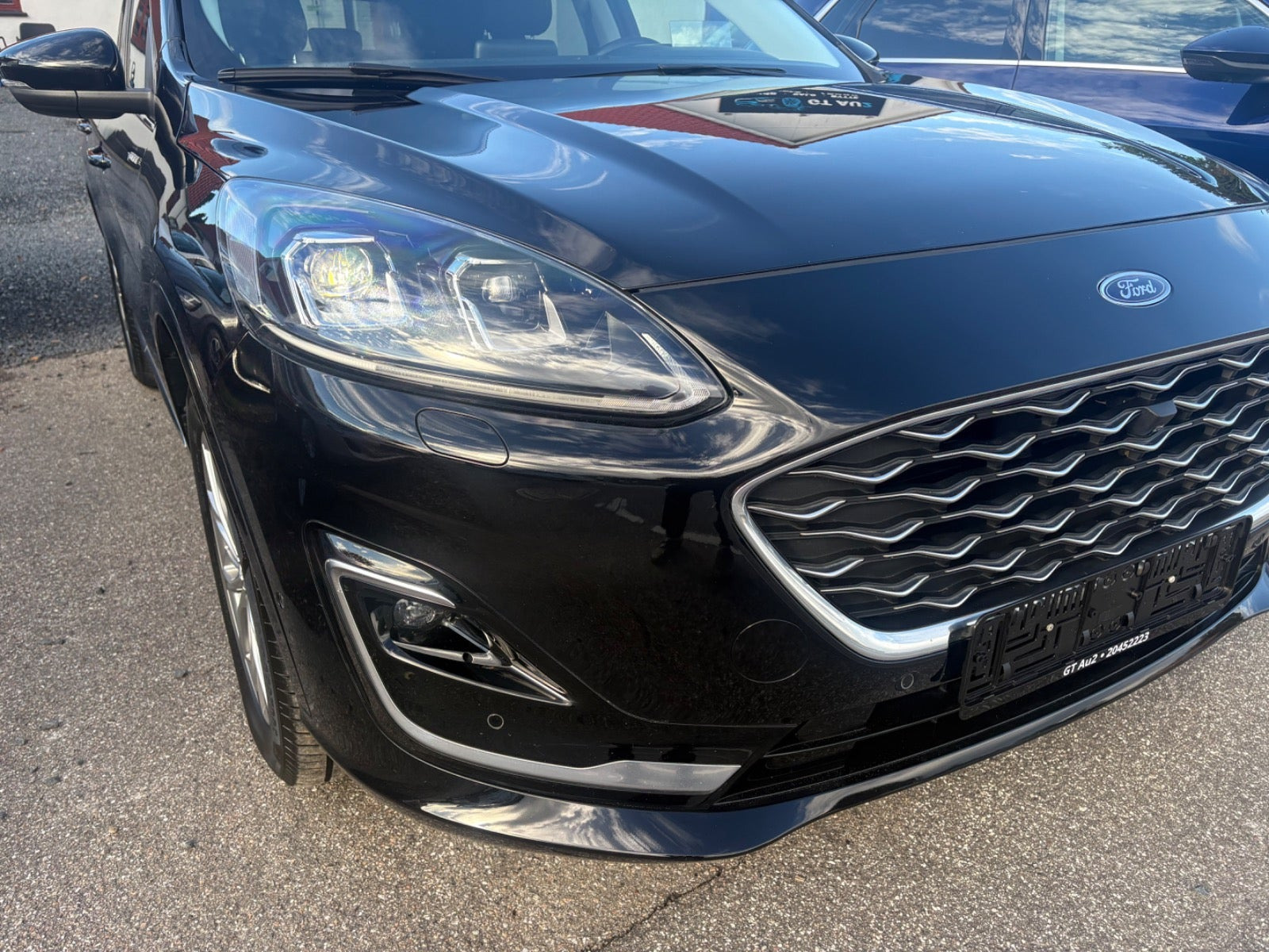 Sort Ford Kuga fra 2021