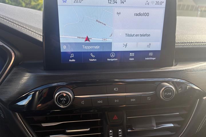 Sort Ford Kuga fra 2021