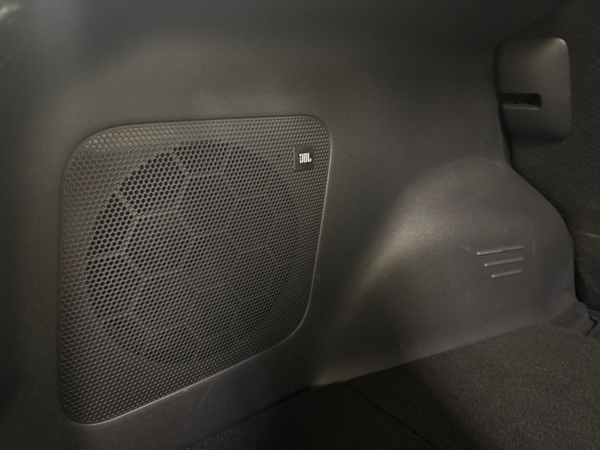 Blå Toyota C-HR+ fra 2026