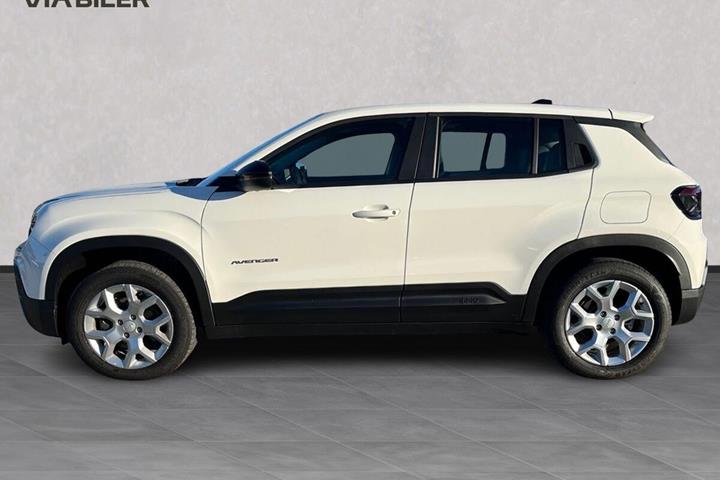 Hvid Jeep Avenger fra 2025