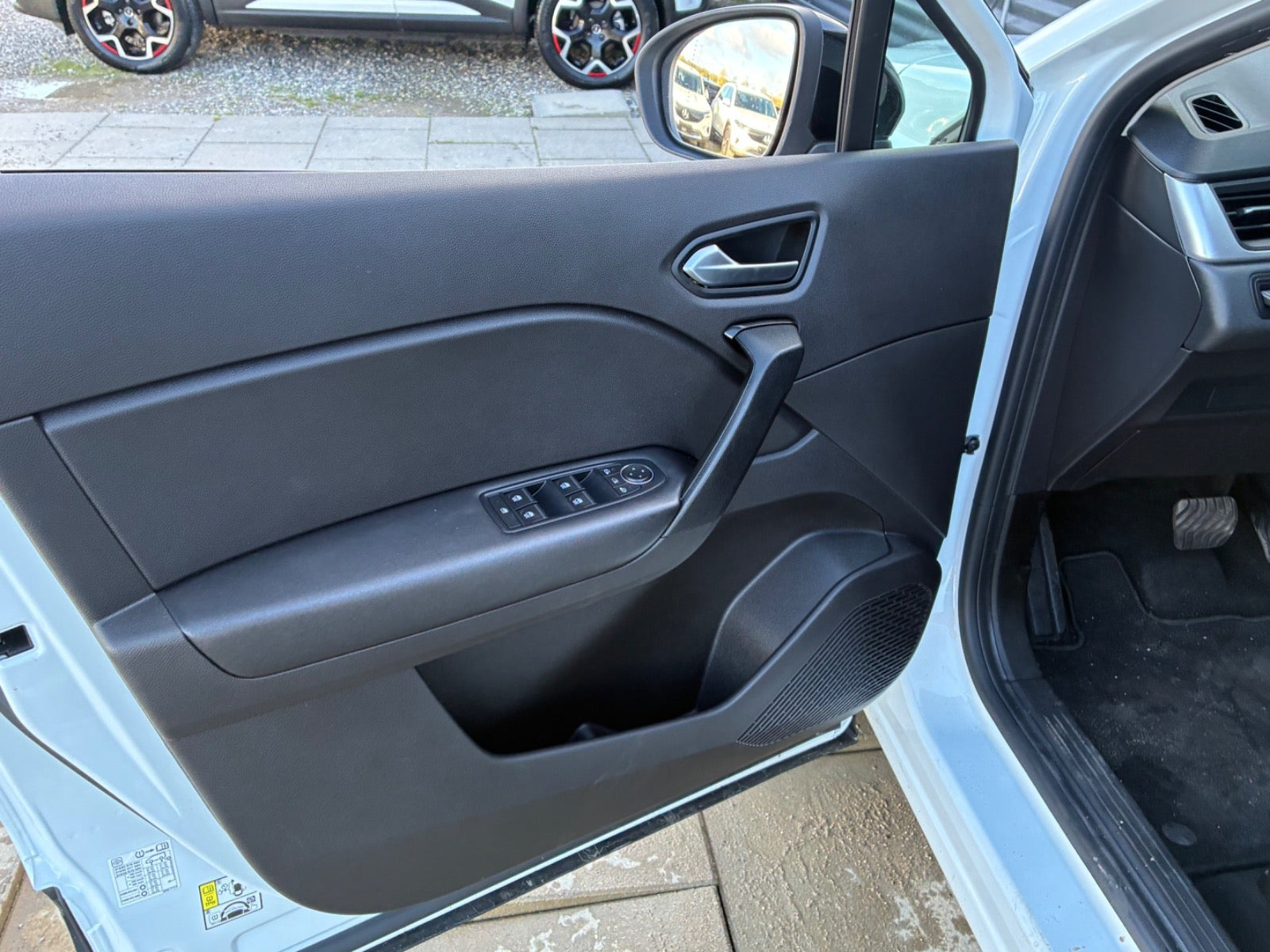 Sort Renault Captur fra 2021