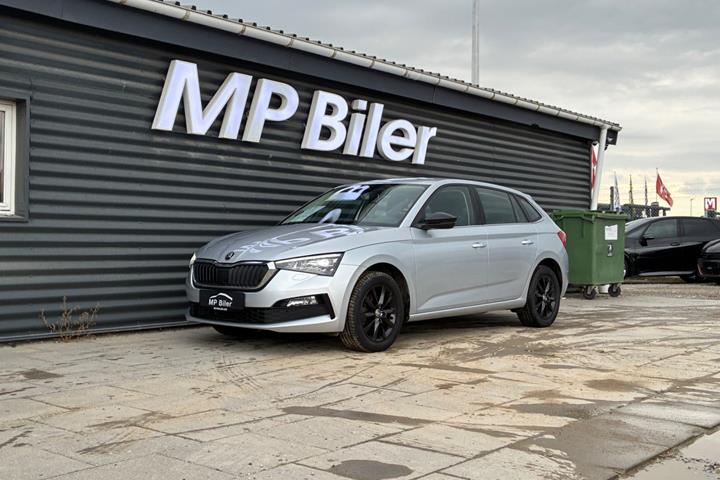 Sølv Skoda Scala fra 2019