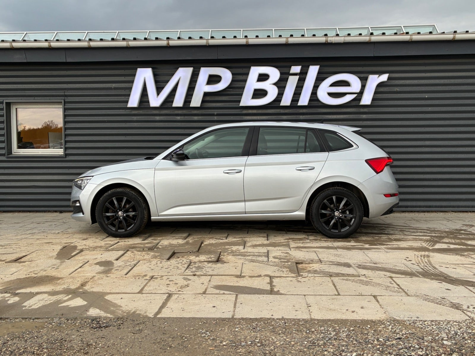 Sølv Skoda Scala fra 2019