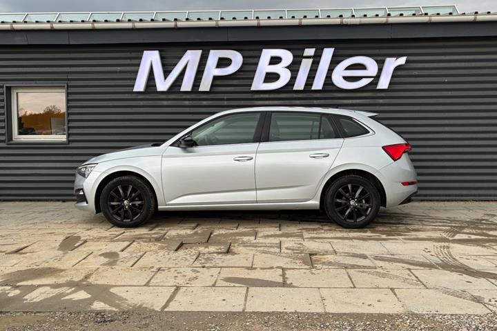 Sølv Skoda Scala fra 2019