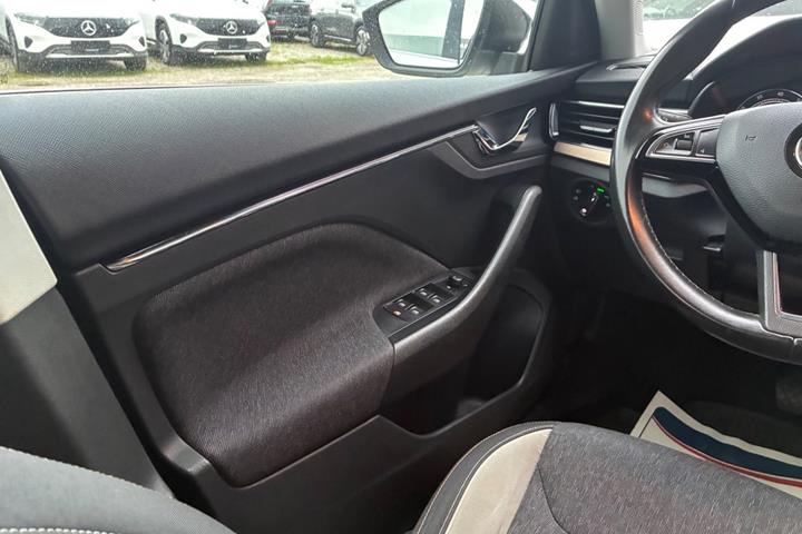 Sølv Skoda Scala fra 2019