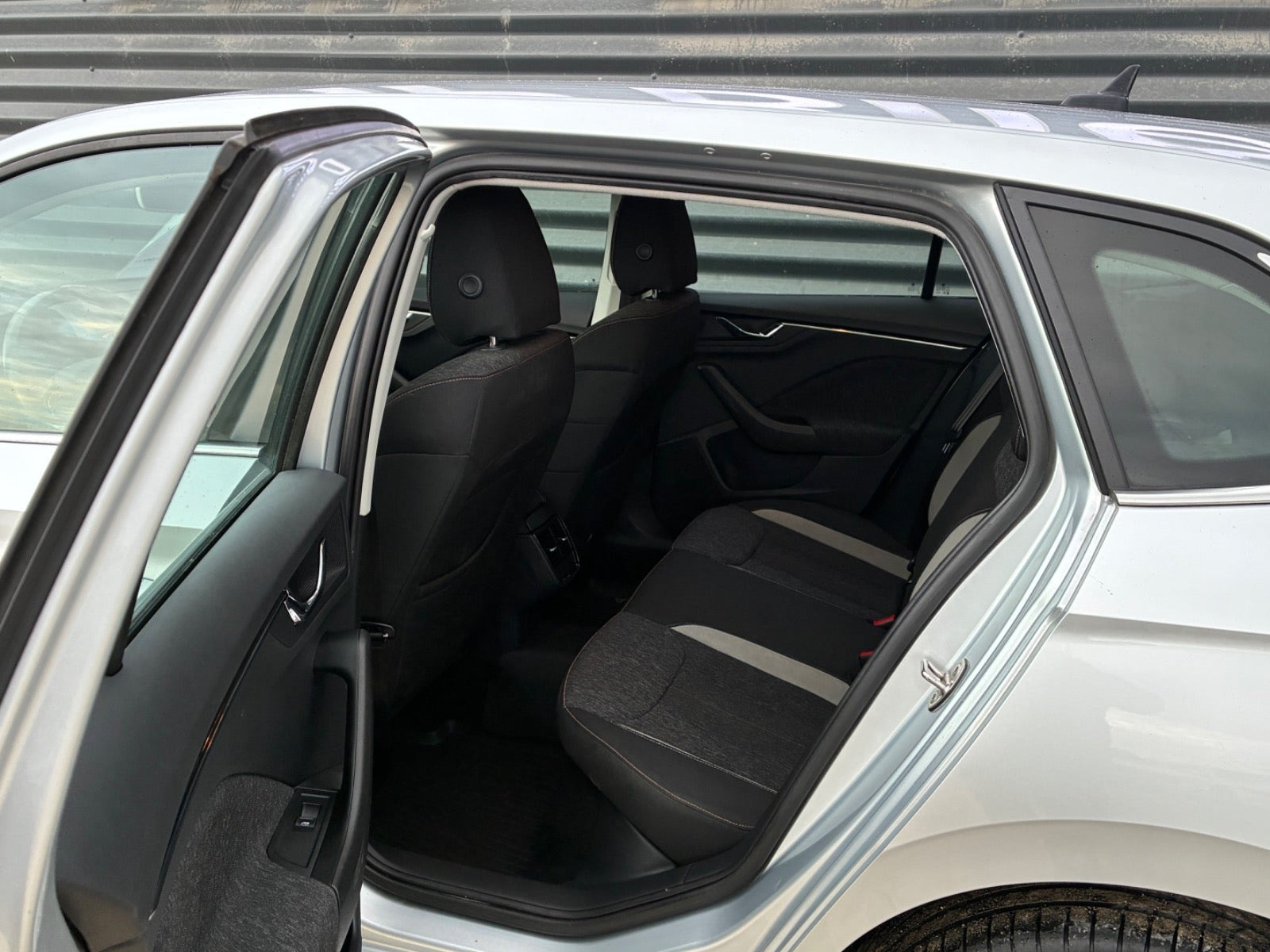 Sølv Skoda Scala fra 2019
