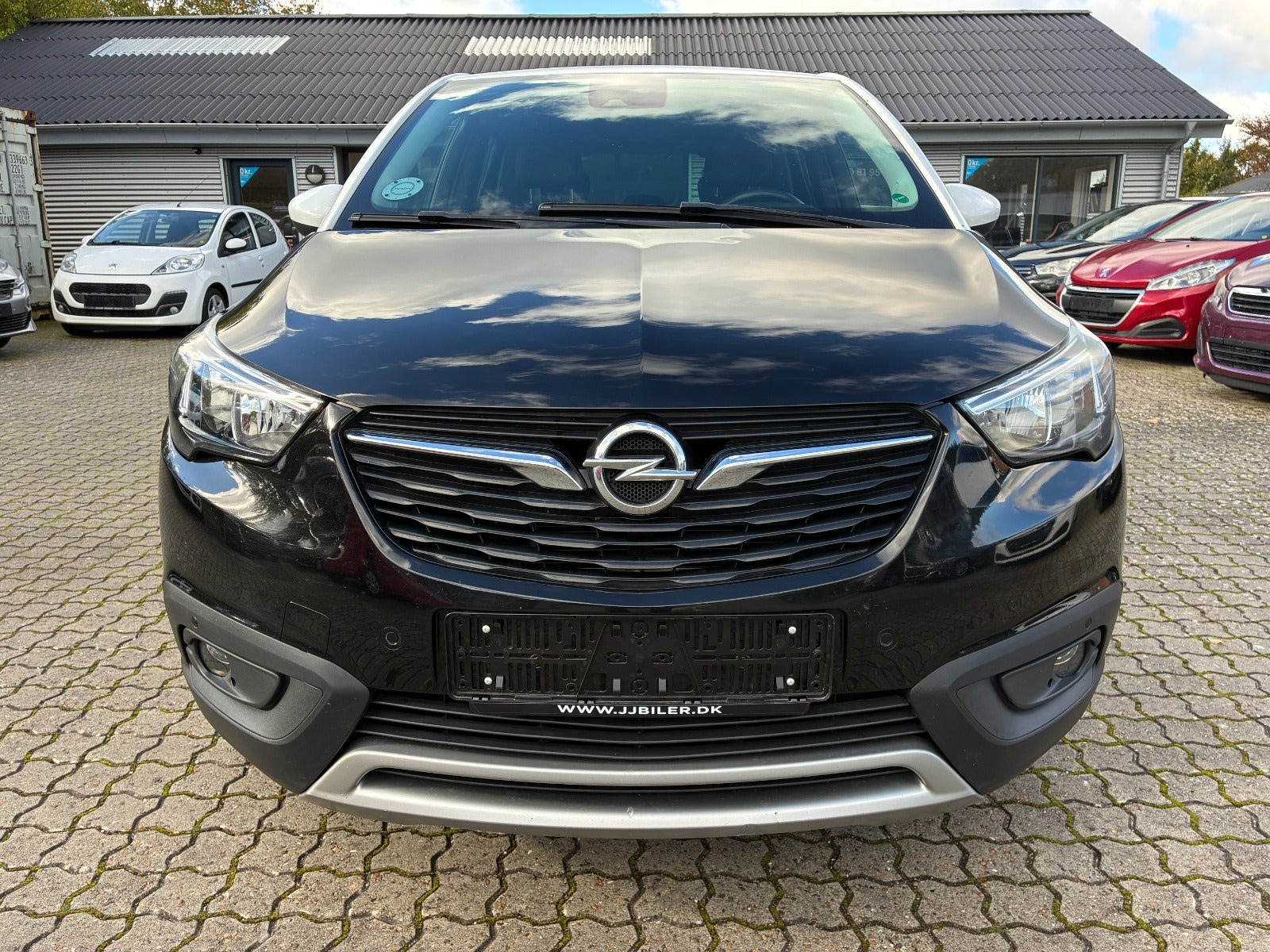 Sort Opel Crossland X fra 2018