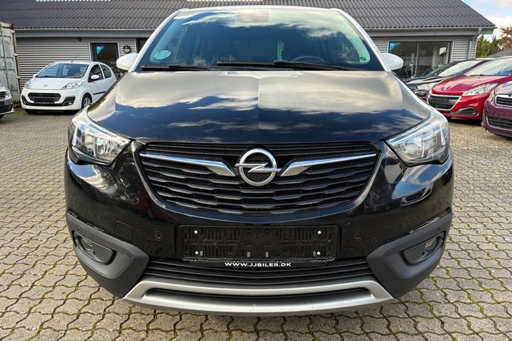 Sort Opel Crossland X fra 2018
