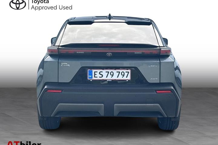 Sort Toyota C-HR+ fra 2026
