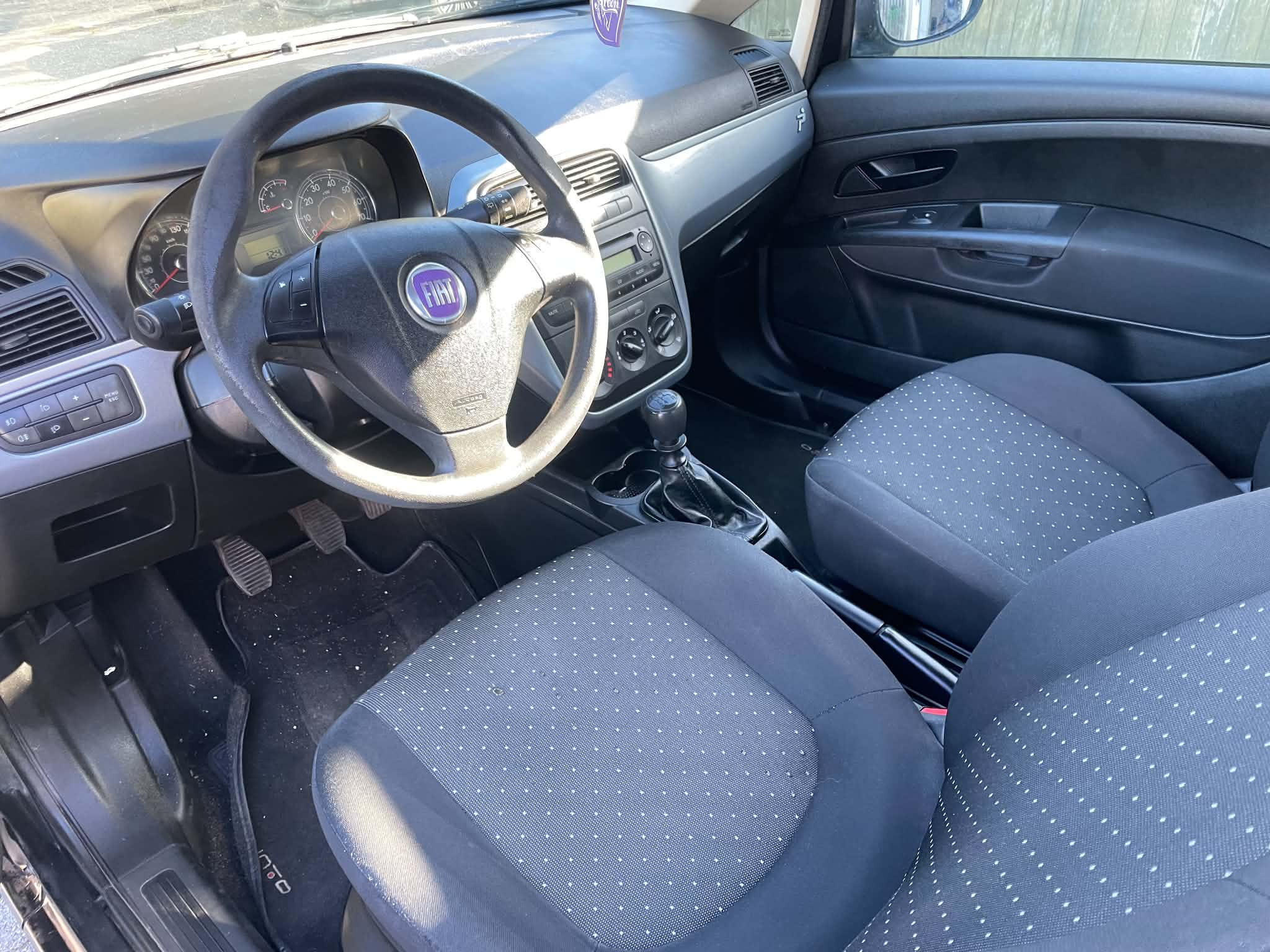 Sort Fiat Punto fra 2009