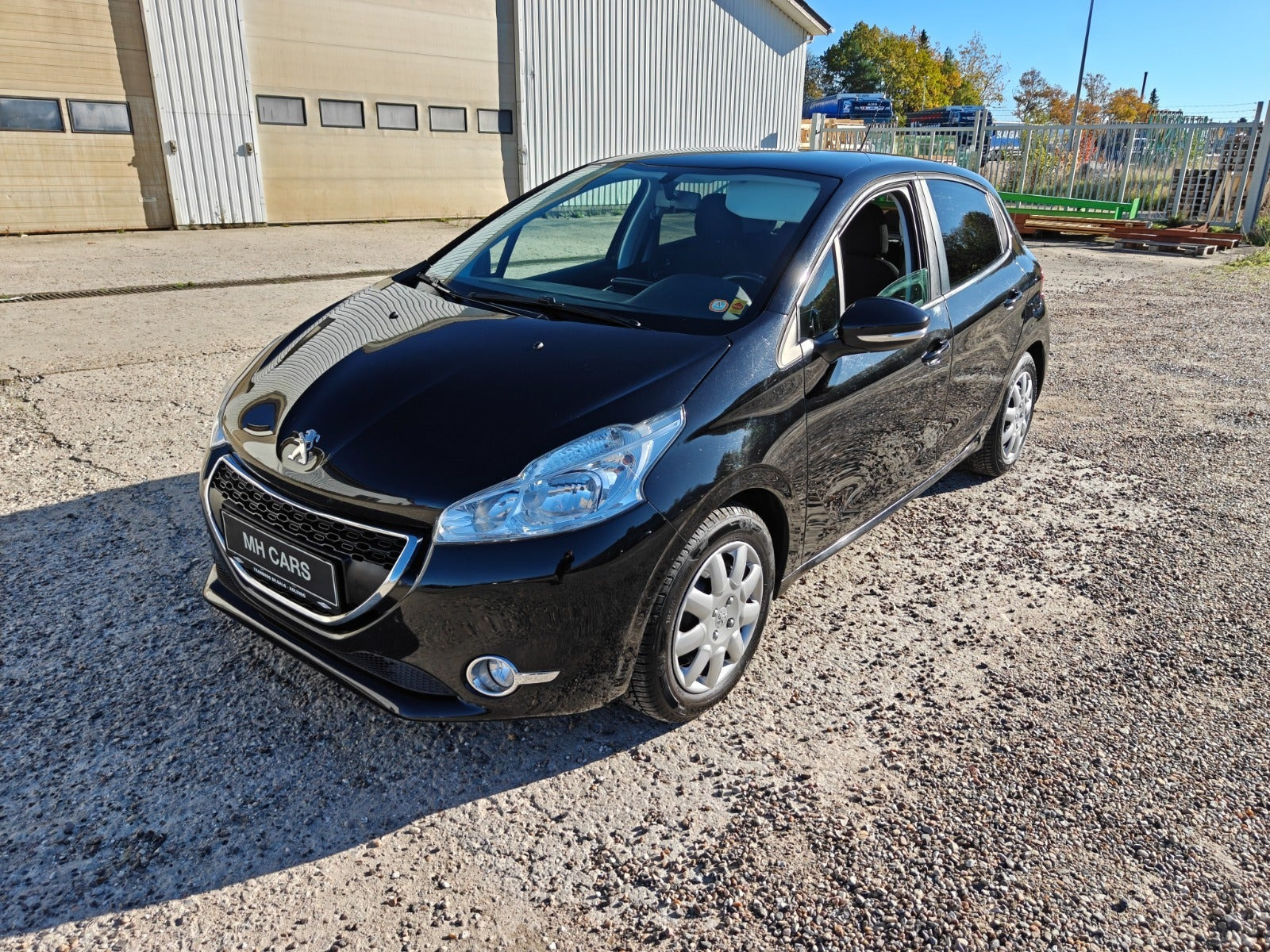 undefined Peugeot 208 fra 2012
