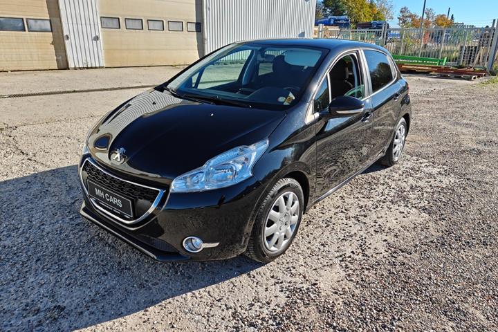 undefined Peugeot 208 fra 2012