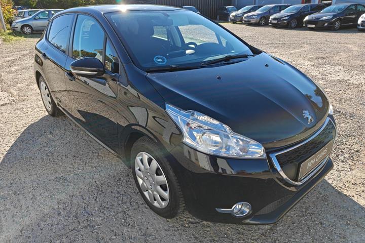 undefined Peugeot 208 fra 2012