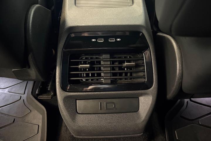 Sort VW ID.4 fra 2023