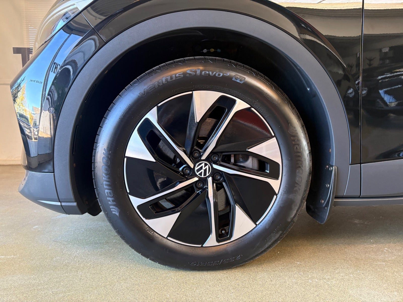 Sort VW ID.4 fra 2023