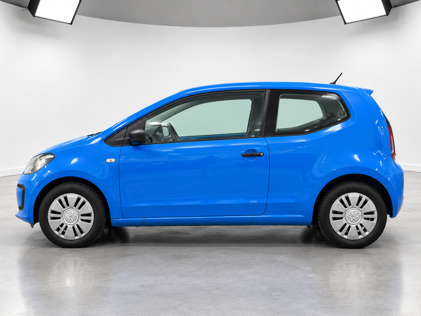 Blå VW UP! fra 2015