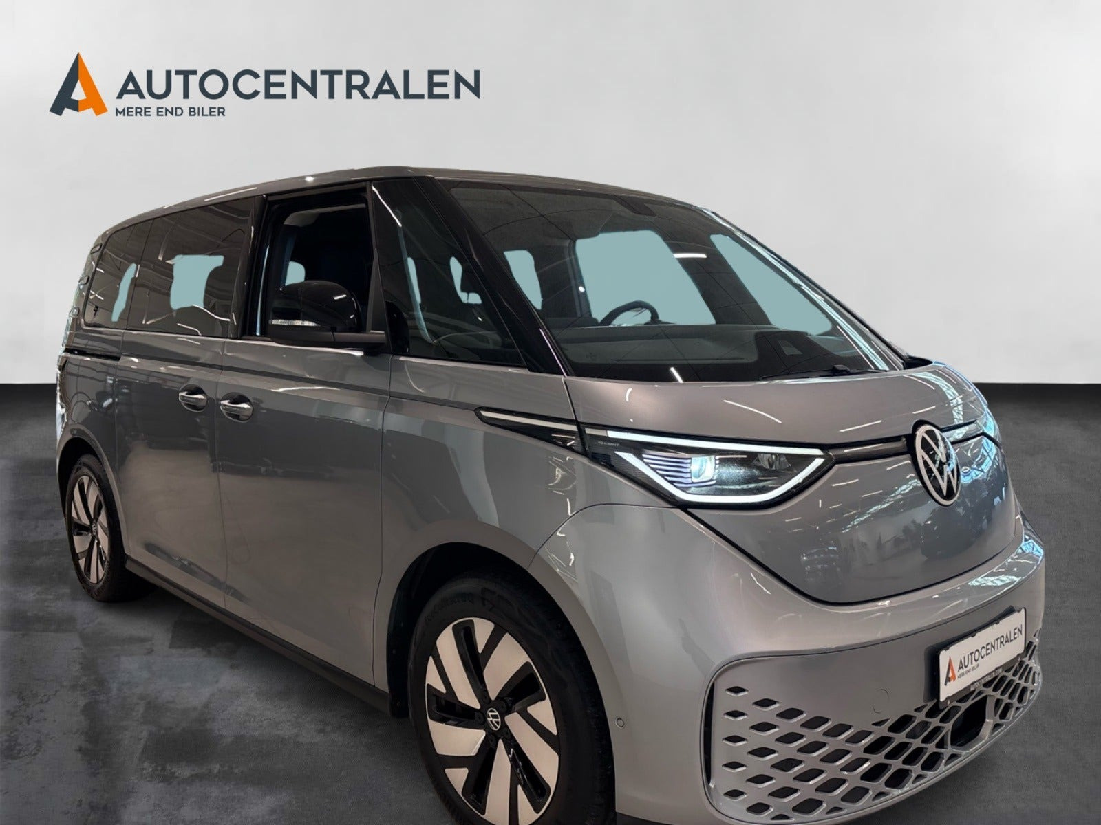 Grå VW ID.Buzz fra 2022