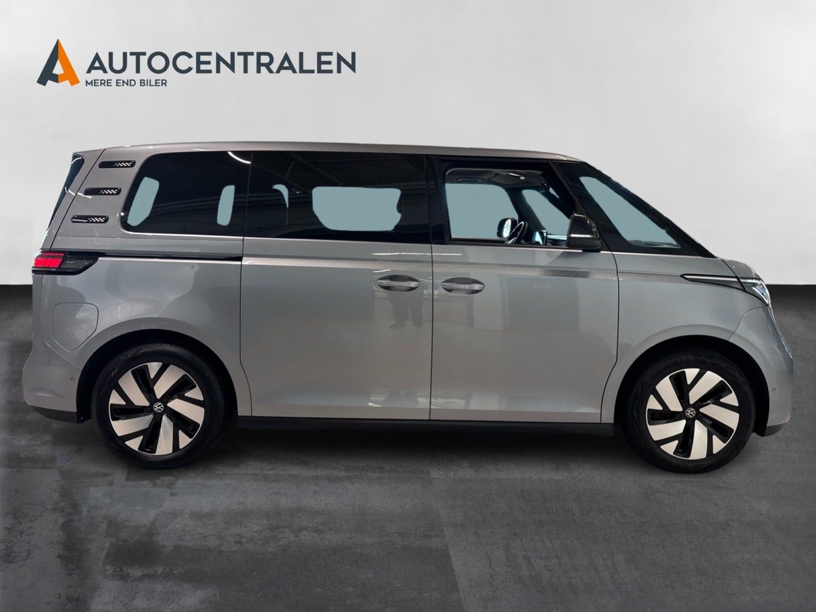 Grå VW ID.Buzz fra 2022