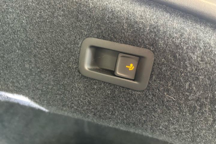 Sort VW Arteon fra 2022