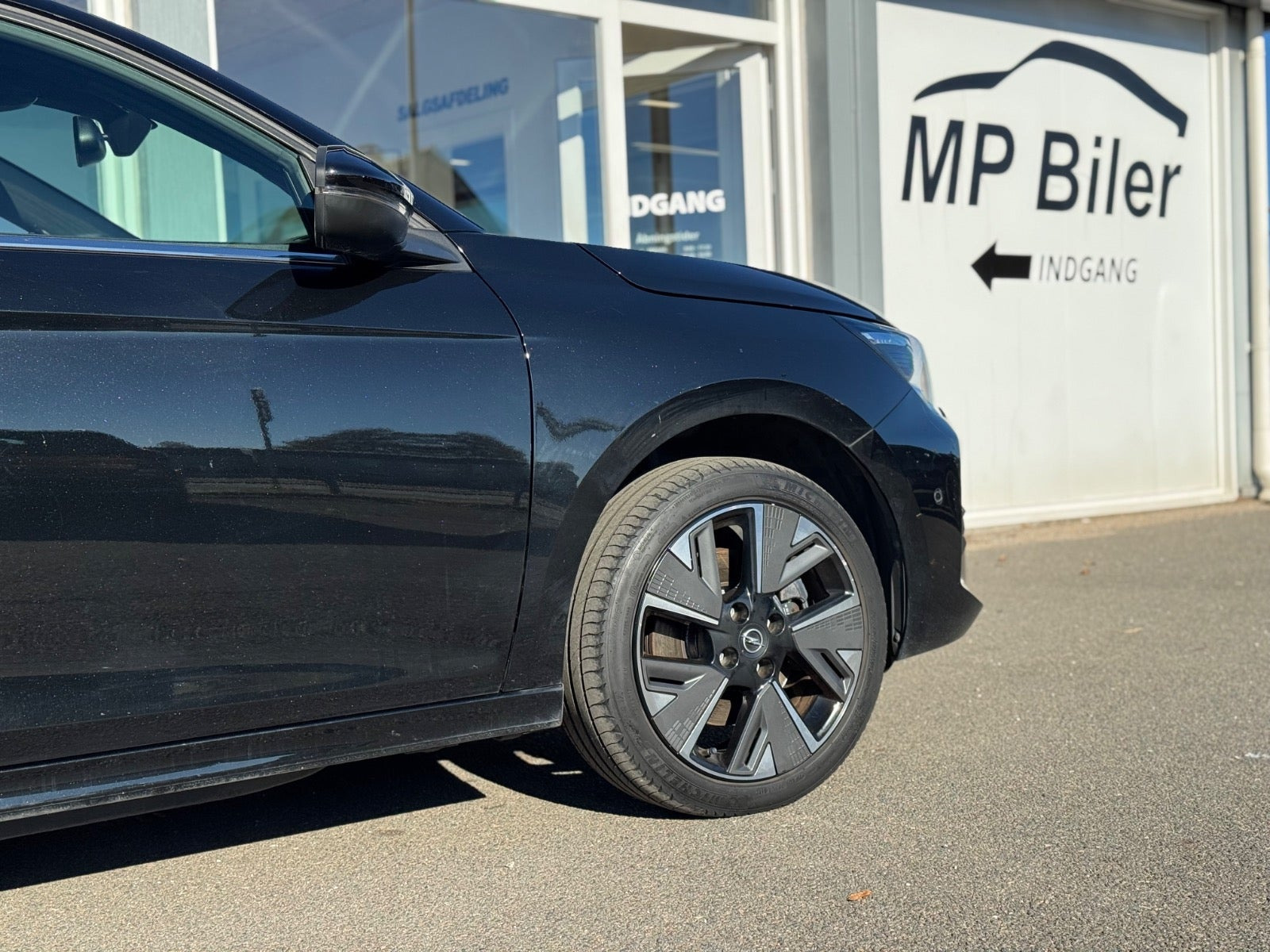 Sort Opel Corsa-e fra 2022