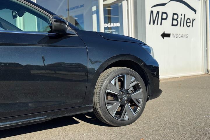 Sort Opel Corsa-e fra 2022