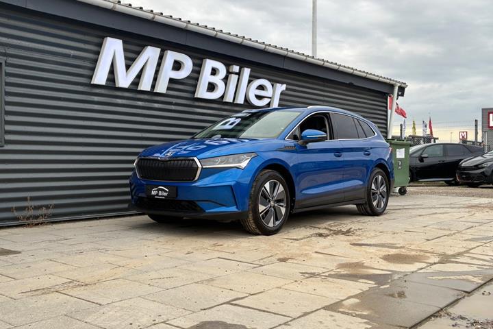 Blå Skoda Enyaq fra 2024