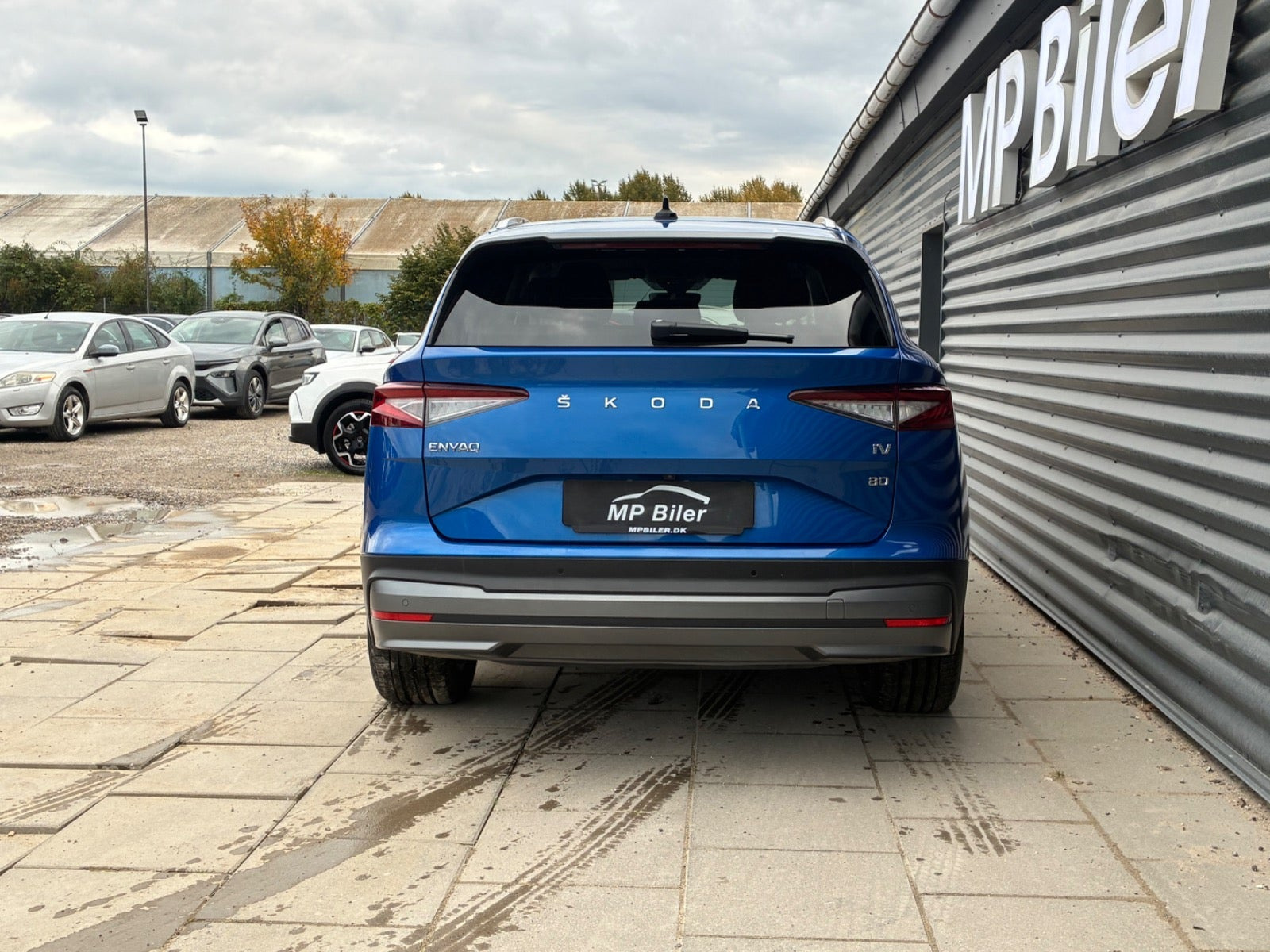 Blå Skoda Enyaq fra 2024